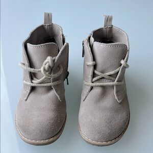 Gap Kids Suede Ankle Boots Sz 9
